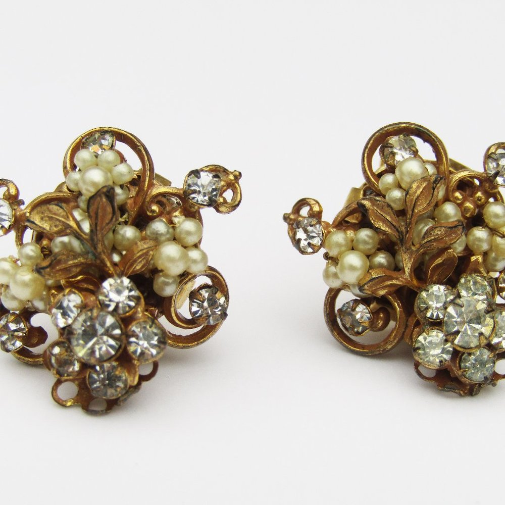 Vintage Clip on Earrings Rhinestone Pearl Floral Cluster Bridal